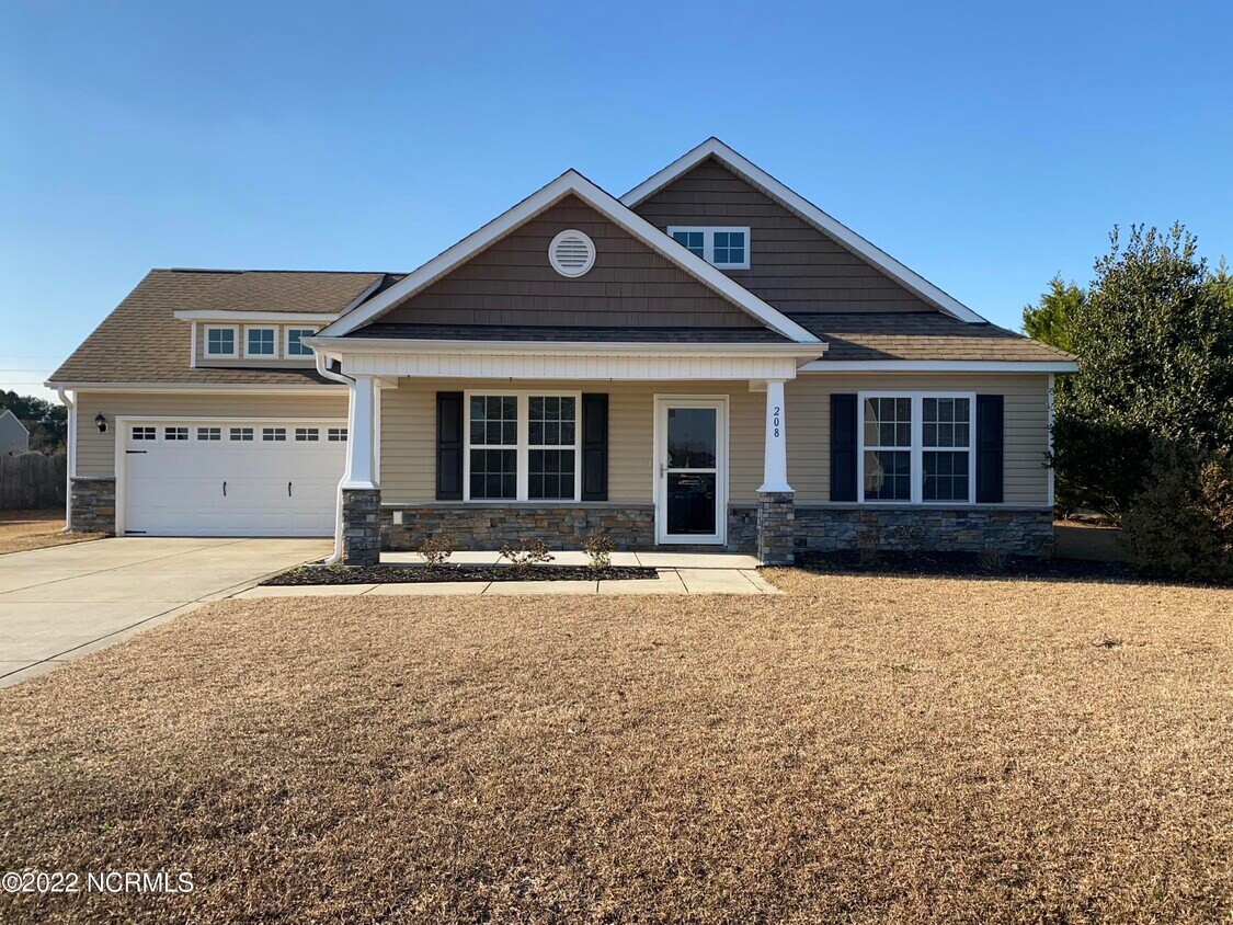 208 McCain St, Beulaville, NC 28518 House Rental in Beulaville, NC