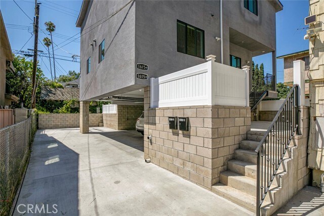 Foto principal - 1615 Winona Blvd