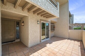 Building Photo - 54 Hilltop Cir
