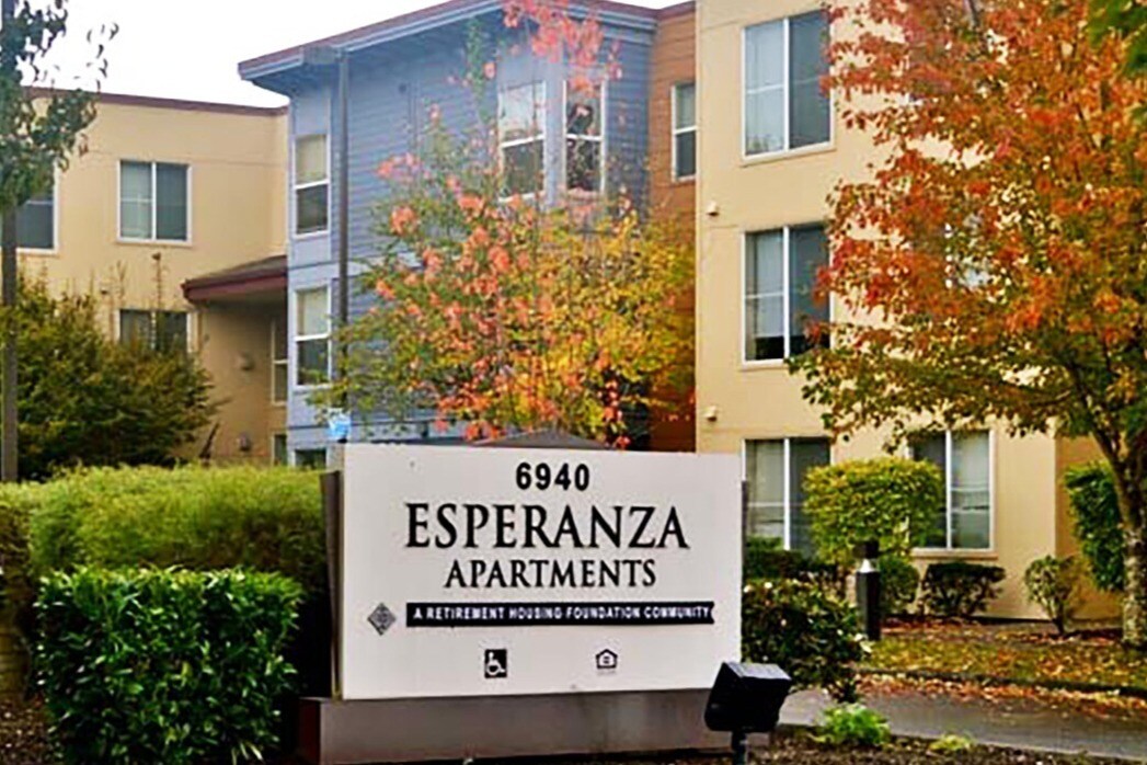 Foto principal - Esperanza - 55+ Affordable Senior Housing
