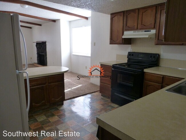 Foto del edificio - 2 br, 1 bath House - 600 Sheldon