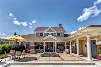 Building Photo - Park at Eagle Creek