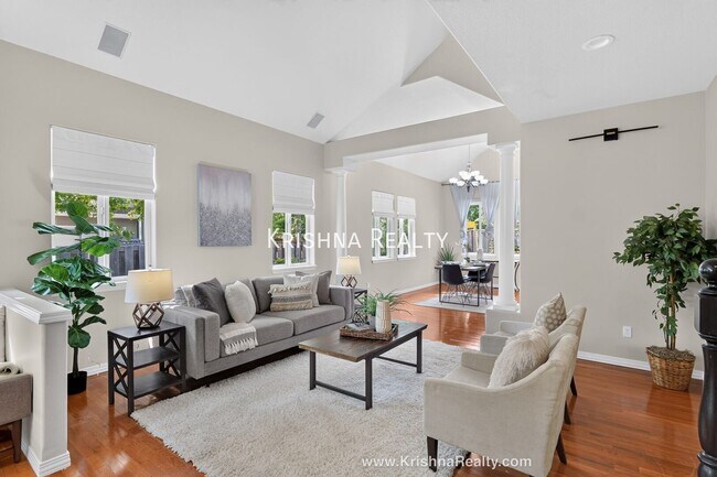 Foto del edificio - 14395 NW Lilium Dr