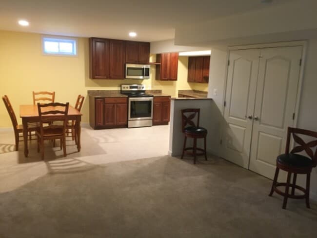 Photo - 41861 Rawnsley Dr House