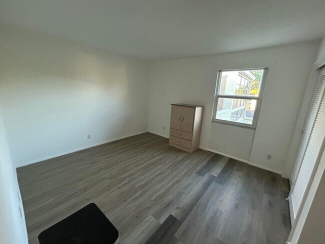 Foto del edificio - 2540 Boundbrook Blvd