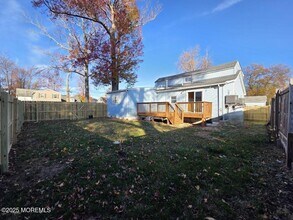 Building Photo - 14 Cottage Pl