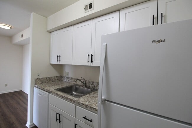 Foto del edificio - 1116-11 Blue Ridge Drive
