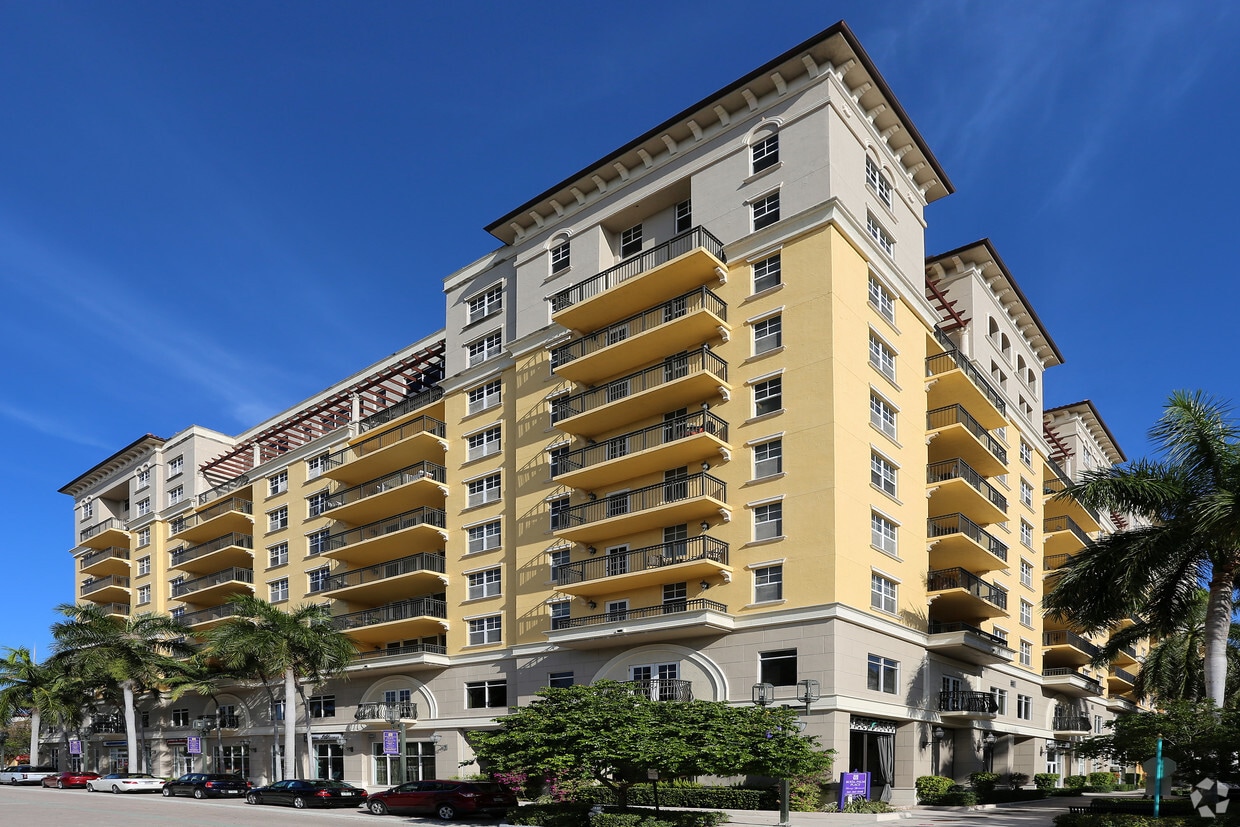 The Residences at Royal Palm Place Apartments in Boca Raton, FL