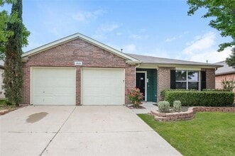 Building Photo - 1804 Little Deer Ln