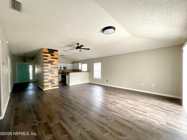 Building Photo - 519 Chancellor Dr E