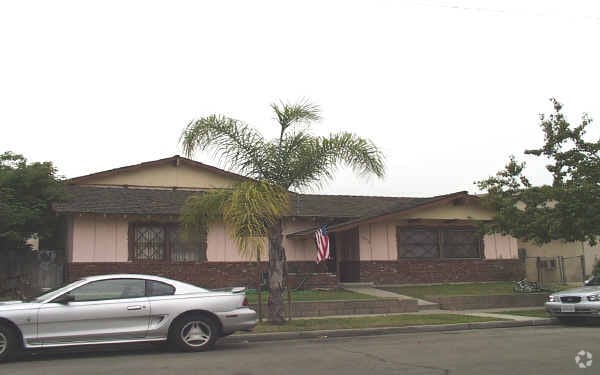 Building Photo - 6072 Lime Ave