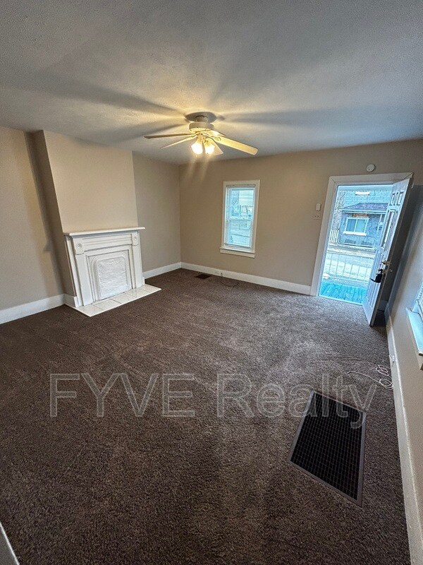 Foto del edificio - 795 Addison St