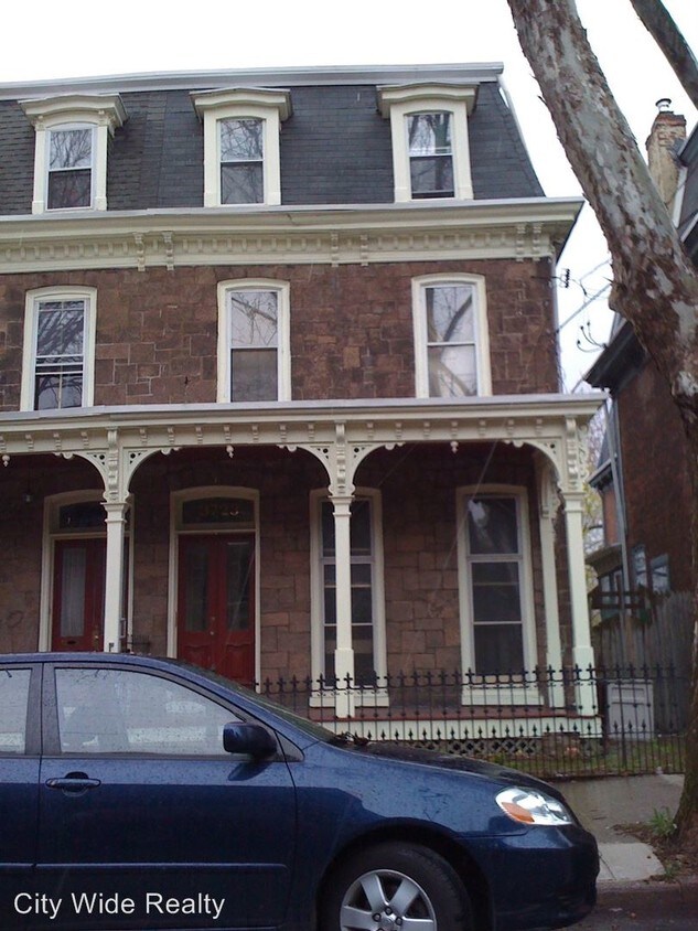 Building Photo - 3723 Spring Garden St