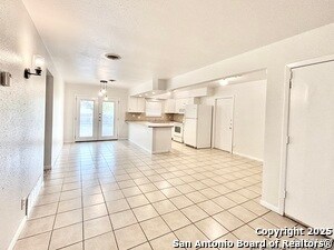 Foto del edificio - 4234 Hall Park Dr