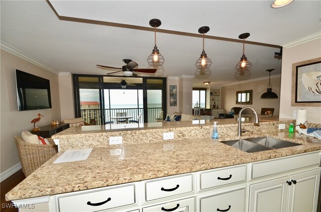 Foto del edificio - 10851 Gulf Shore Dr