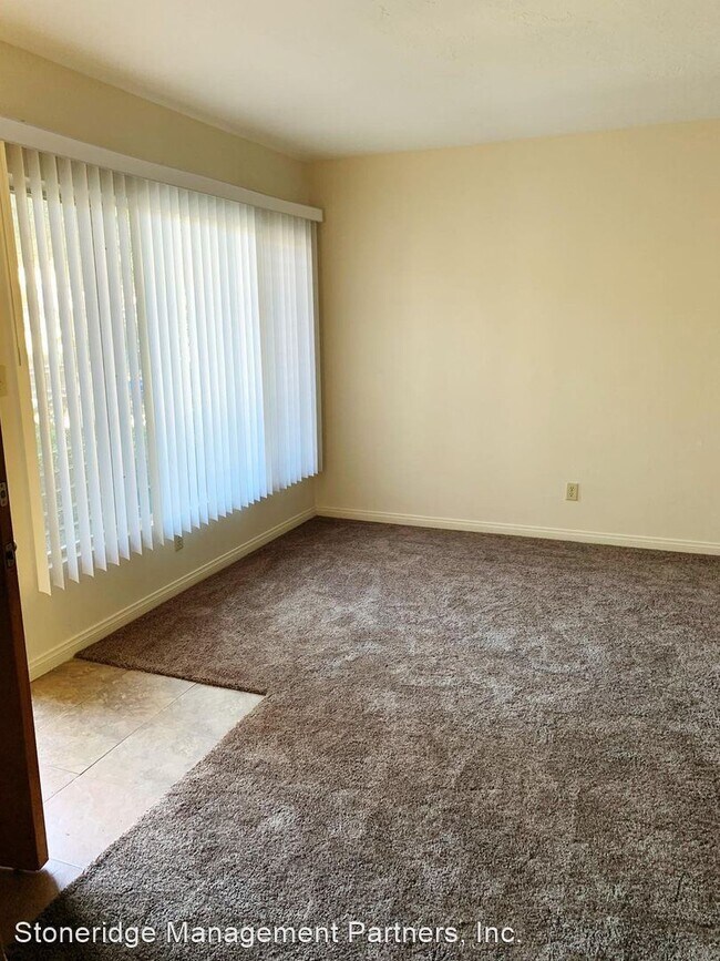 Foto del edificio - 3801 Madison St