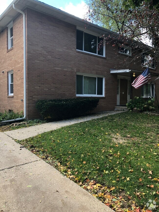 Building Photo - 1306 Jewel Ct