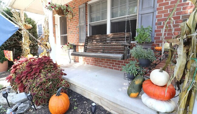 Foto del edificio - 641 Chickadee Dr