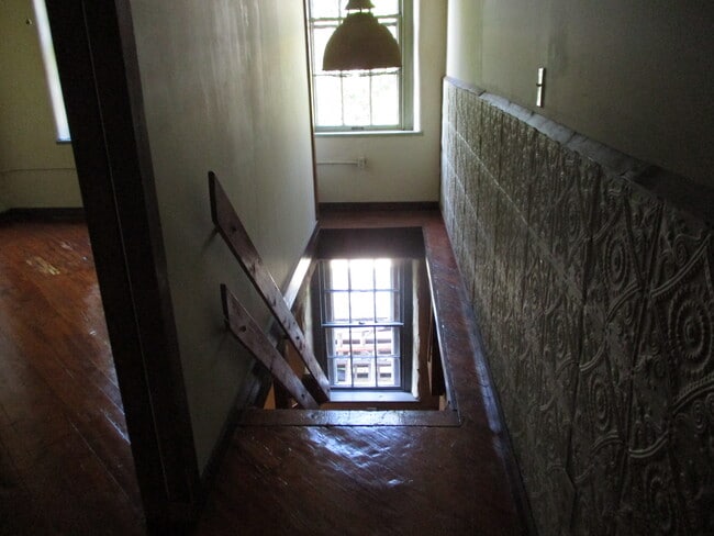 stairs - 37 Union St