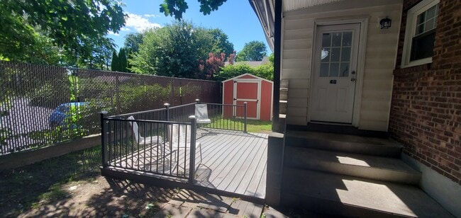Entrada/Patio - 4 Katherine Rd