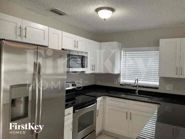 Foto del edificio - 2514 Hamlet Ln