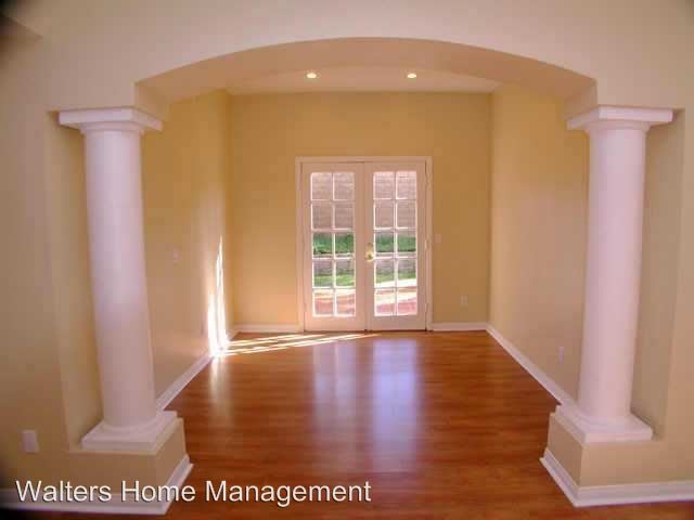 Building Photo - 2179 Villa Flores Gln