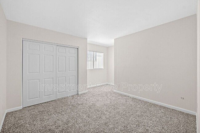Building Photo - 455 Del Mar Ct
