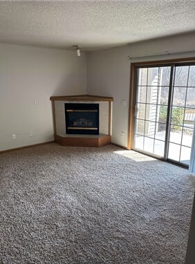 Building Photo - 2868 Coral Ct