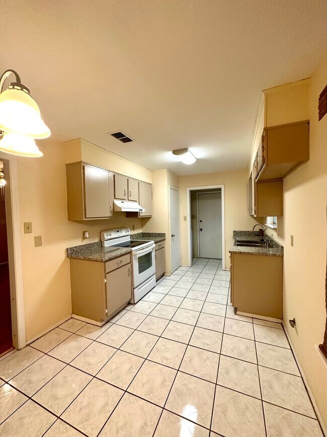Foto del edificio - 3BR 2BA House in South River Oaks