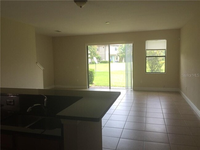 Foto del edificio - 8345 Kelsall Dr