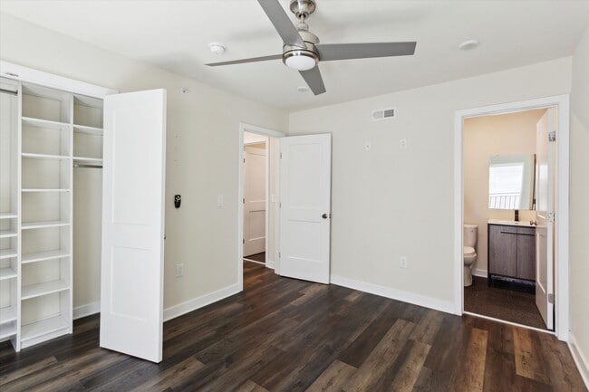 Foto del edificio - 1330 N 15th St