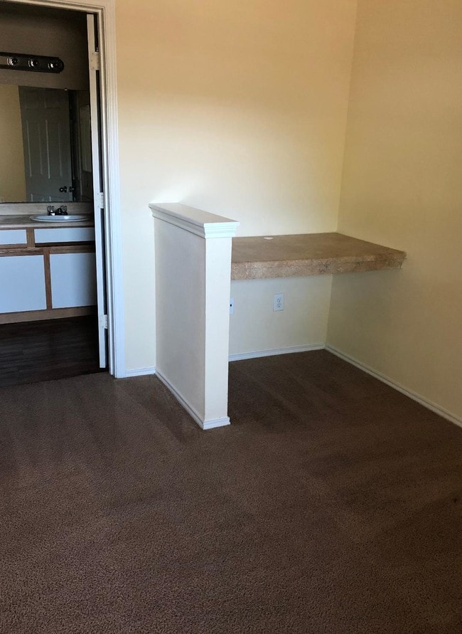 A1 Bedroom - Legacy Oaks Apartments