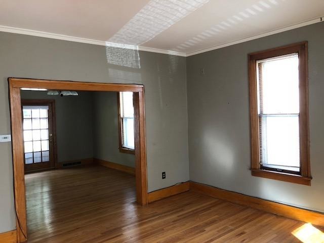 Building Photo - 606 S Ashley St