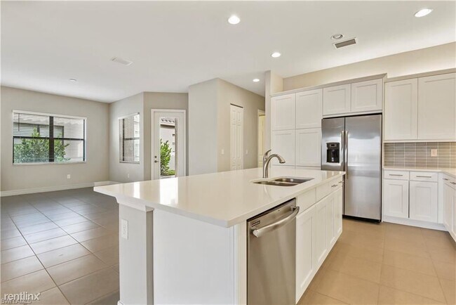 Foto del edificio - 11892 Lakewood Preserve Pl