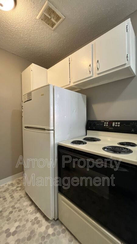 Foto del edificio - 1119 E St