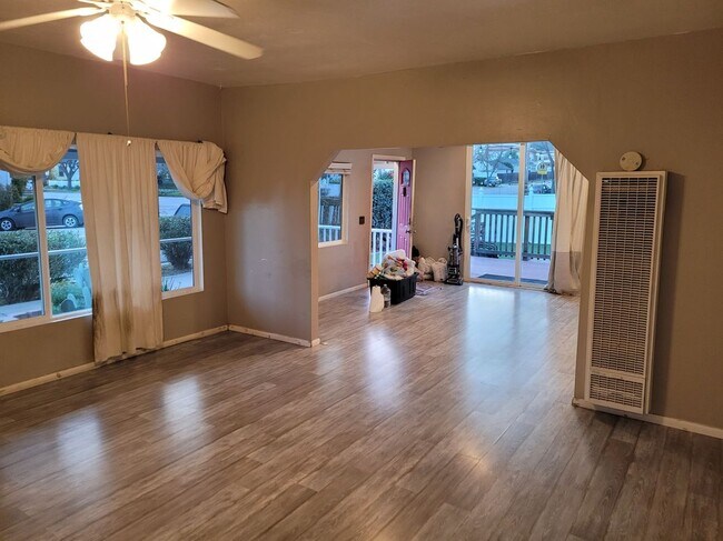 Foto del edificio - 605 18th St