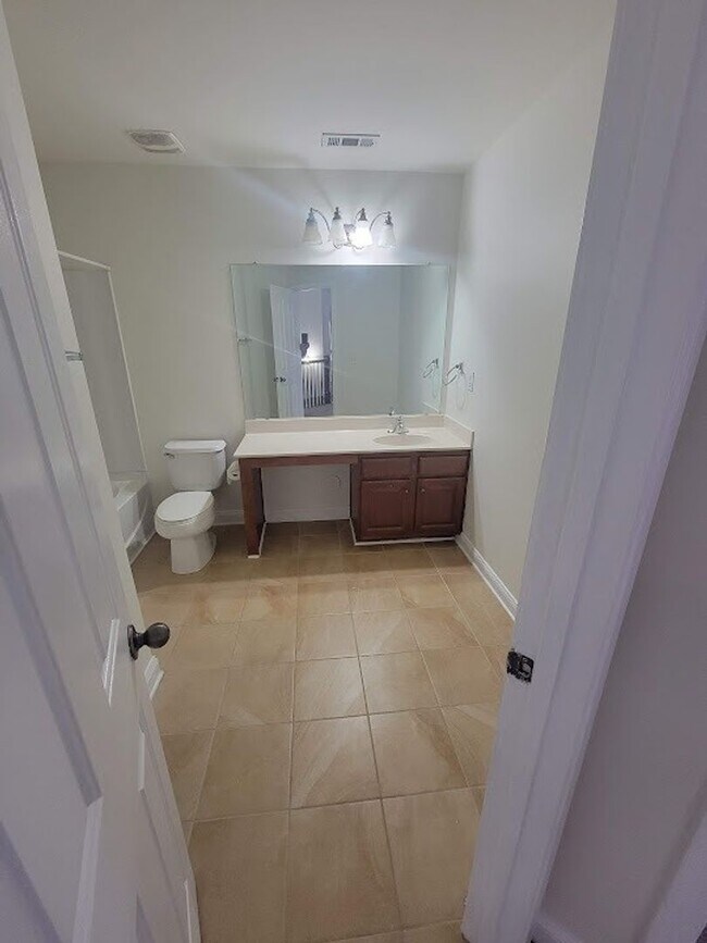 Foto del edificio - Spacious 4BR Home in Waterlyn in Mooresville