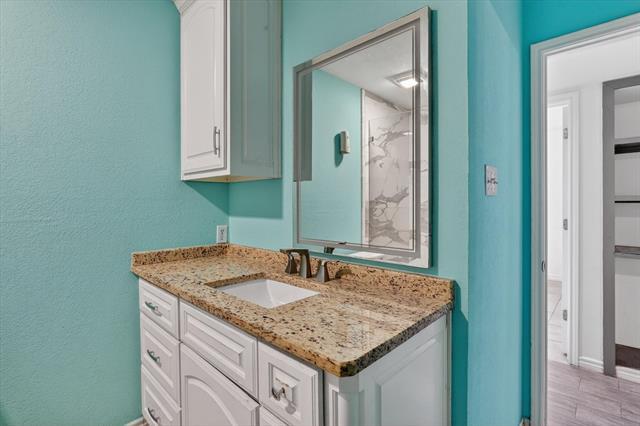Foto del edificio - 516 Post Oak Ln