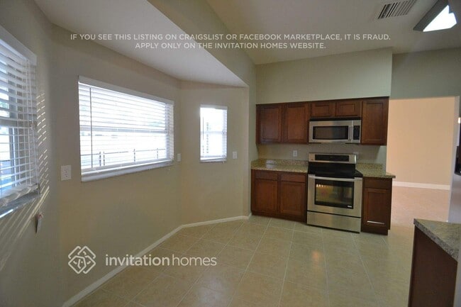 Foto del edificio - 11224 Moonvalley Way