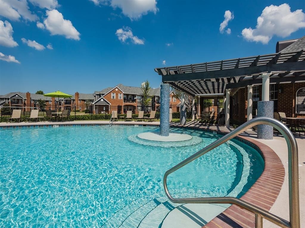 Barrington Place at Somerset Apartments Montgomery, AL