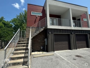 Building Photo - 1746 N Reno Dr