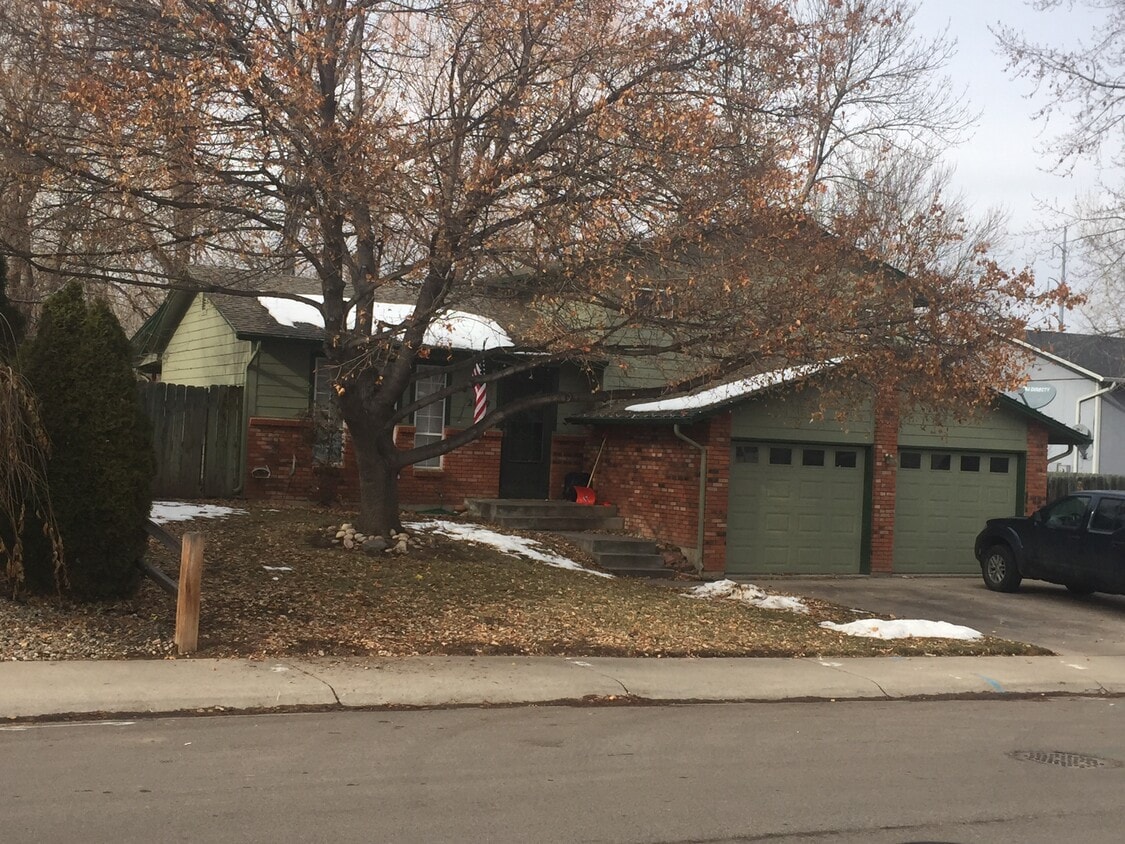 Primary Photo - 2619 Hanover Dr