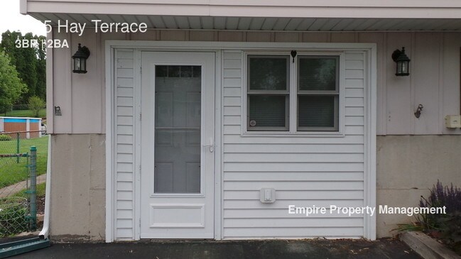 Foto del edificio - 2905 Hay Ter