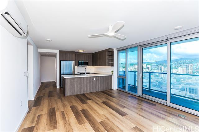 Building Photo - 1515 Liona St