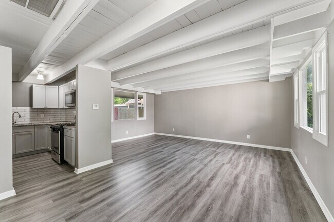 Foto del edificio - Charming Mid-Century Ranch Home Available Now!  1st Month's Rent is FREE!*