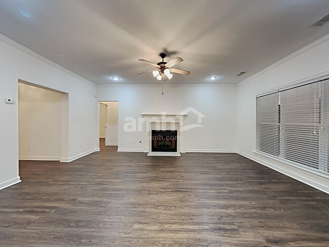 Foto del edificio - 1285 Macon Hall Rd