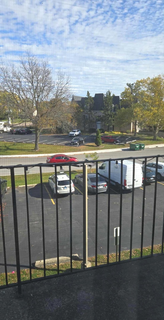 Foto del edificio - 5001 Carriage Way Dr