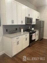 Building Photo - 6202 Domzal Rd