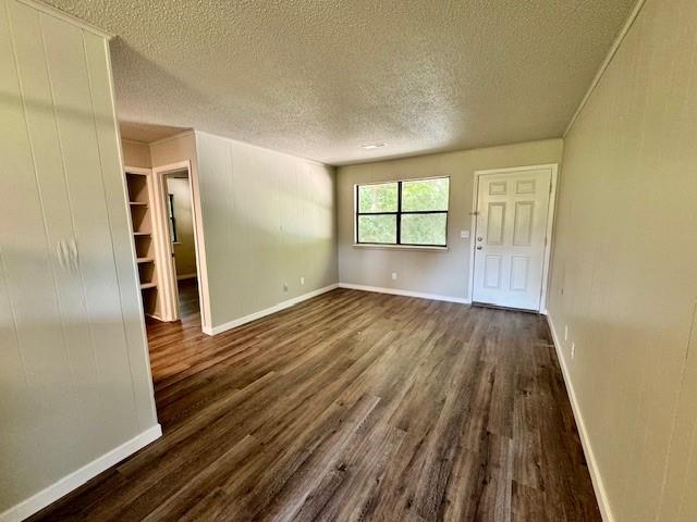 Building Photo - 6523 W Double Springs Rd