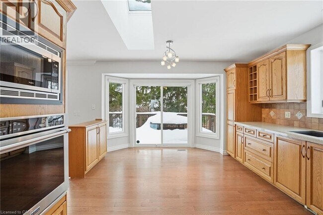 Photo du bâtiment - 11 Mays Crescent